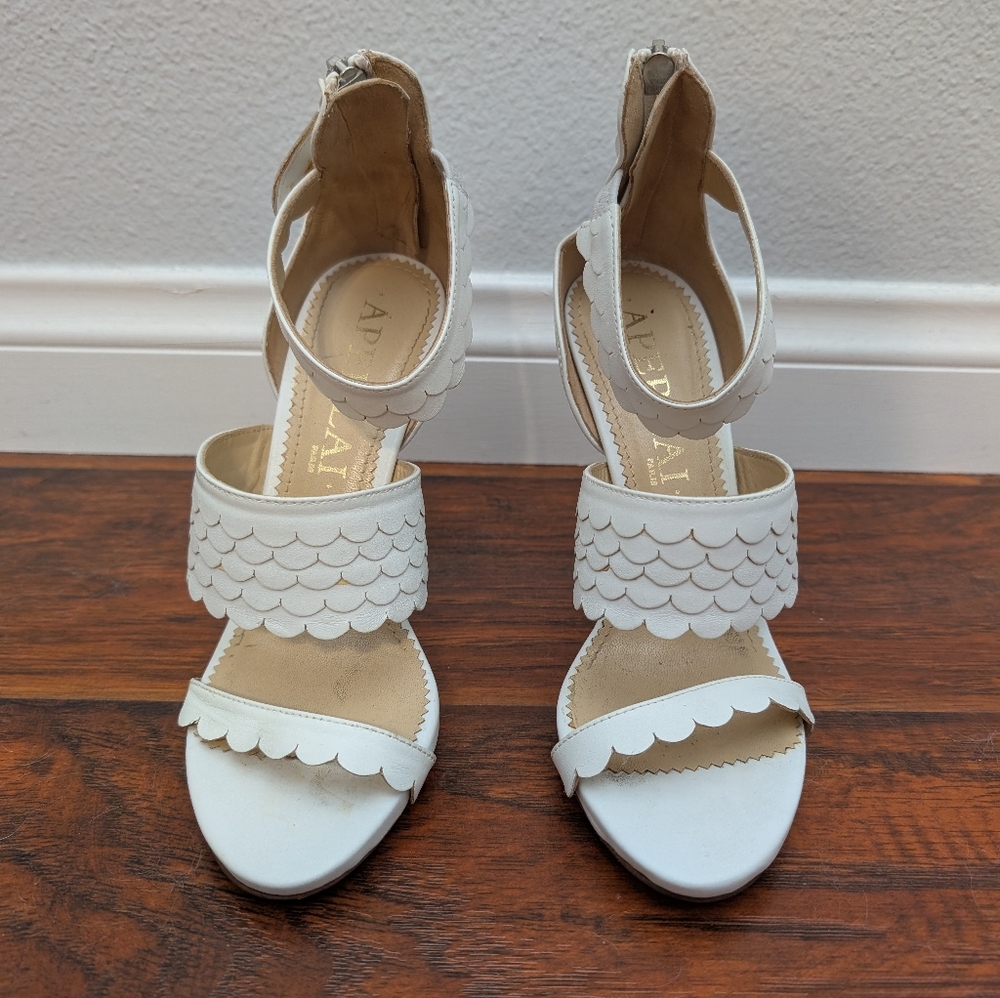 Aerlai White Scalloped Women's Heels